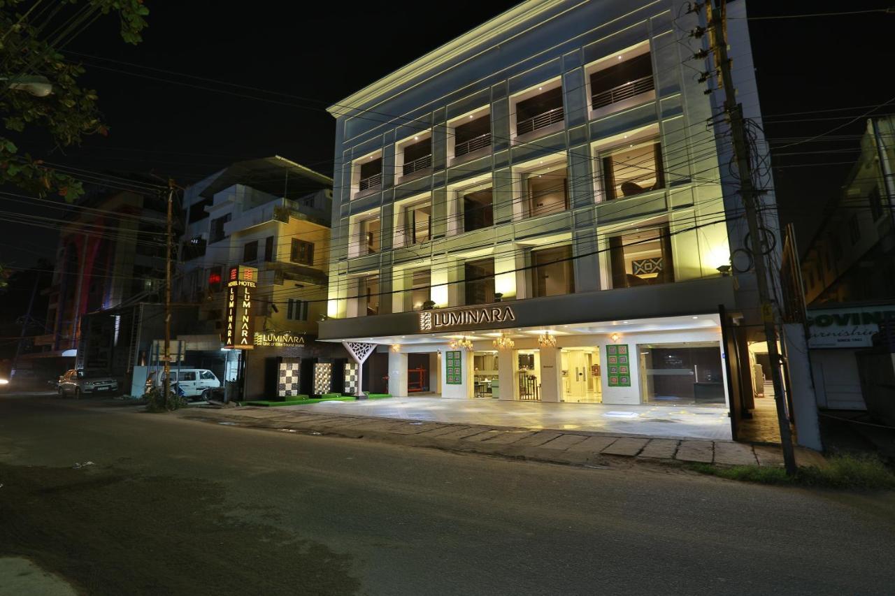 Hotel Luminara Kochi エクステリア 写真