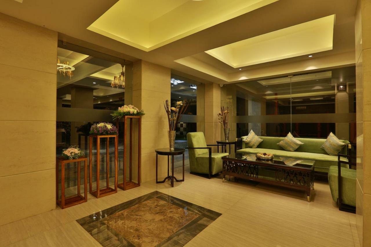 Hotel Luminara Kochi エクステリア 写真